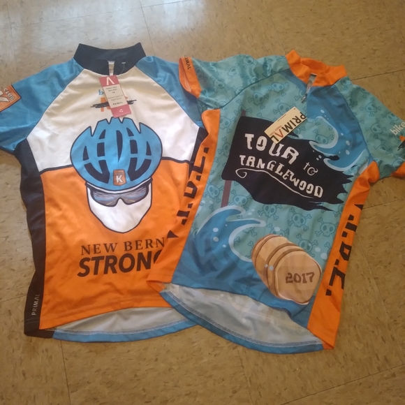 NEW! 2 Primal Women's Biking Jersey Top, Size: Small. - Picture 7 of 10